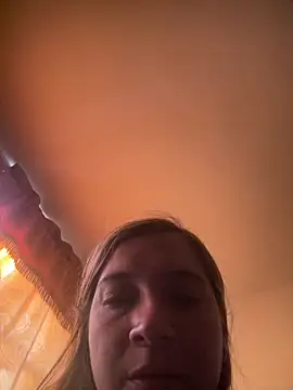 Agatha bellucci  online show from 14, 12, 2025