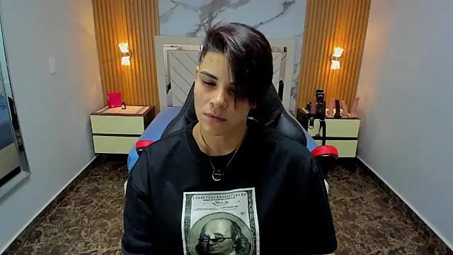 KAROLLJONES1 online show from 12, 2, 2026