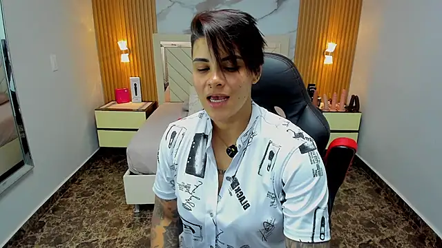 KAROLLJONES1 online show from 21, 2, 2026