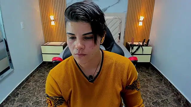 KAROLLJONES1 online show from 13, 3, 2026