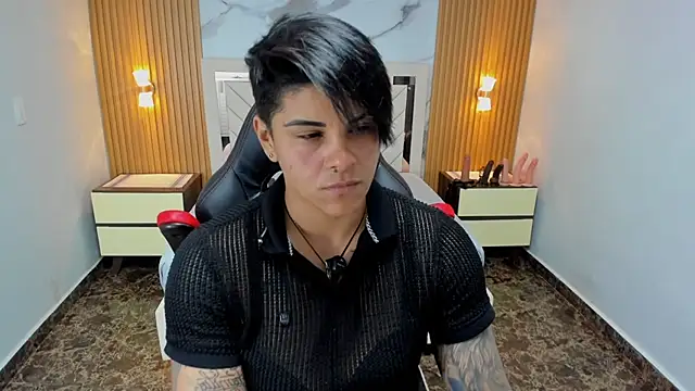 KAROLLJONES1 online show from 27, 4, 2026