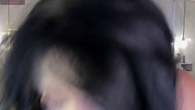 Miss Charlottet online show from 5, 3, 2026