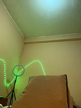 princesaliay online show from 12, 2, 2026