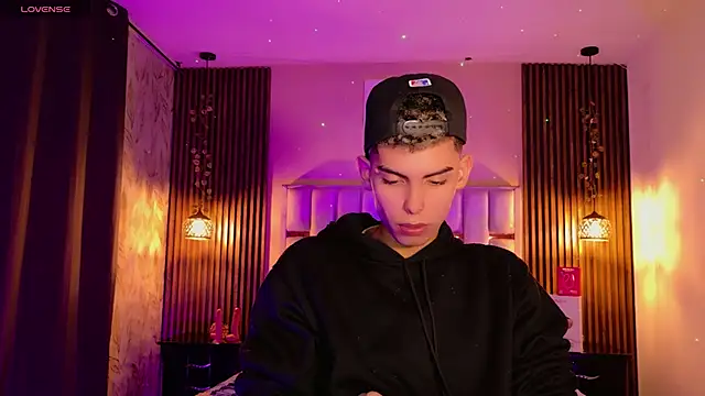 Room 69x online show from 22, 4, 2026