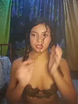 Snapshot of Lulupeach69 chatting on 26, 9, 2025 Lulupeach69 online show from 26, 9, 2025