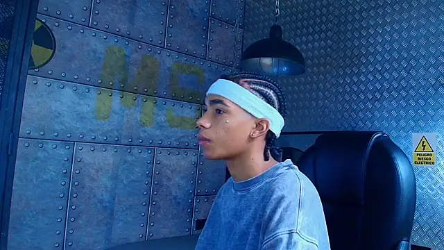 AlanCutee online show from 17, 10, 2025