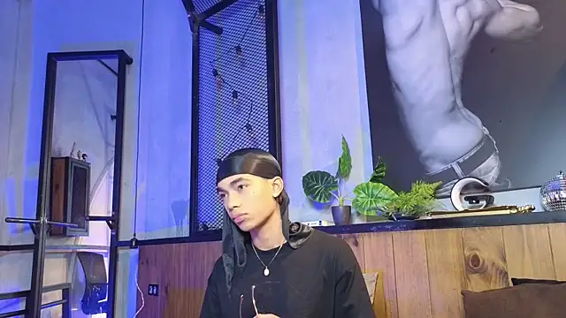 AlanCutee online show from 25, 4, 2026