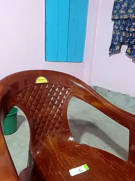 Snapshot of Cute-Swewty chatting on 8, 10, 2025 Cute-Swewty online show from 8, 10, 2025