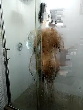 Snapshot of Esmeralda333 chatting on 7, 11, 2025 Esmeralda333 online show from 7, 11, 2025