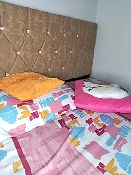 Snapshot of Nahomy_cm chatting on 17, 3, 2026 Nahomy cm online show from 17, 3, 2026