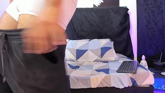 Snapshot of hagen_mm chatting on 15, 9, 2025 hagen mm online show from 15, 9, 2025