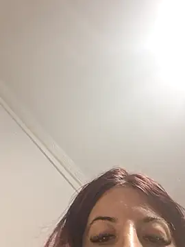 Anayssa  online show from 16, 10, 2025