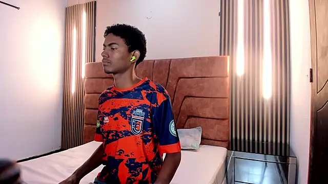 FYKMOR 1 online show from 26, 9, 2025