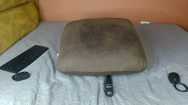 SexxyAddiict online show from 5, 2, 2026