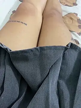   BabyShowPublic   online show from 20, 9, 2025