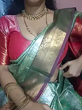 Snapshot of Thamilmegalai chatting on 16, 9, 2025 Thamilmegalai online show from 16, 9, 2025