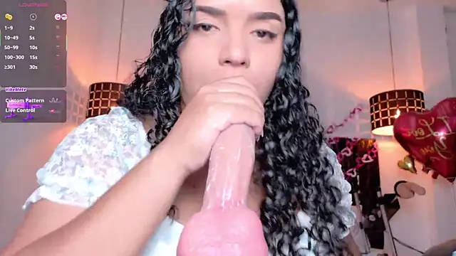 emily perezz online show from 13, 2, 2026