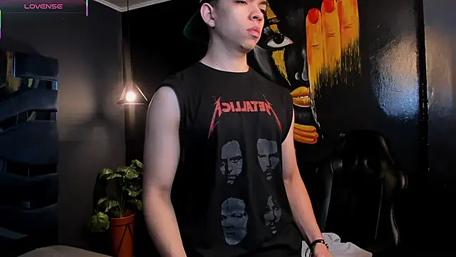 Eryonbradley online show from 5, 12, 2025