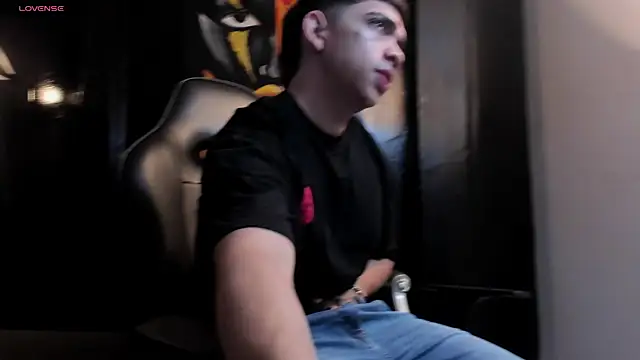 Eryonbradley online show from 6, 1, 2026