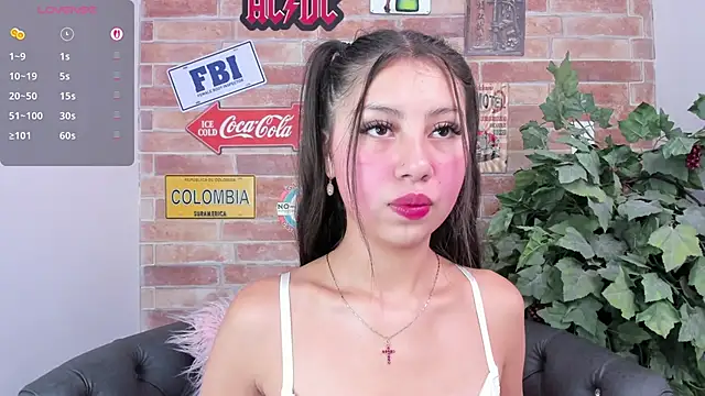 misss luxury online show from 23, 12, 2025