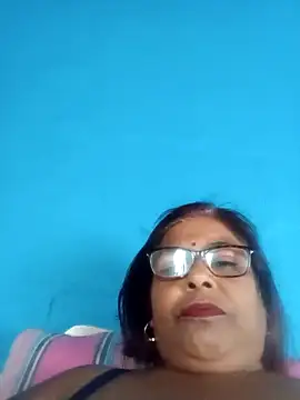 Snapshot of mileesha chatting on 10, 12, 2024 mileesha online show from 10, 12, 2024