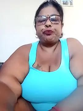 Snapshot of mileesha chatting on 26, 1, 2025 mileesha online show from 26, 1, 2025