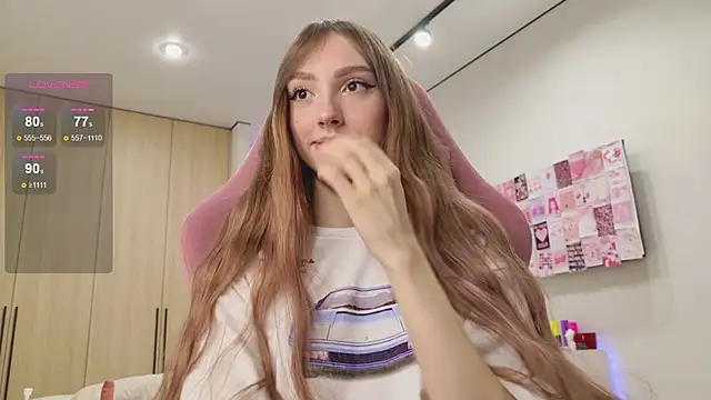 Snapshot of Lunainnk chatting on 10, 9, 2025 Lunainnk online show from 10, 9, 2025