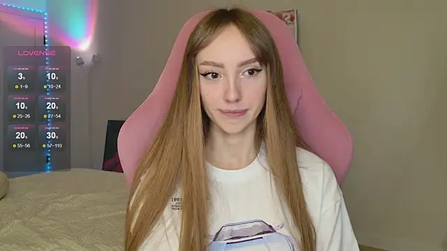 Snapshot of Lunainnk chatting on 15, 9, 2025 Lunainnk online show from 15, 9, 2025