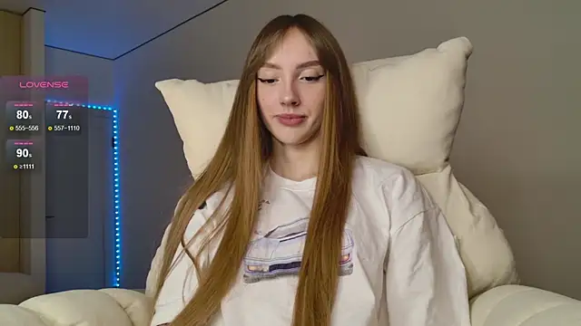 Snapshot of Lunainnk chatting on 15, 10, 2025 Lunainnk online show from 15, 10, 2025