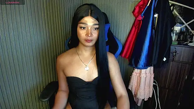 TrinityFucksYou online show from 7, 6, 2026