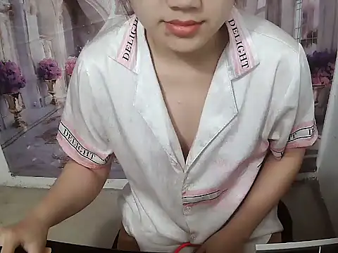 Snapshot of Linda-24 chatting on 3, 2, 2026 Linda-24 online show from 3, 2, 2026