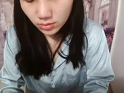 Snapshot of Linda-24 chatting on 8, 2, 2026 Linda-24 online show from 8, 2, 2026