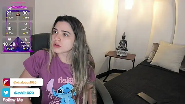 MiaVillalobos online show from 21, 10, 2025