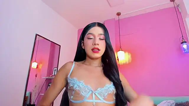 Snapshot of KristallSwan chatting on 24, 9, 2025 KristallSwan online show from 24, 9, 2025