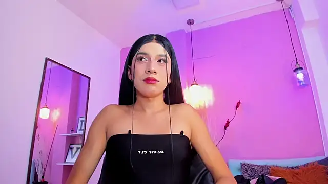 Snapshot of KristallSwan chatting on 28, 9, 2025 KristallSwan online show from 28, 9, 2025