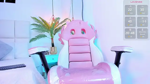 Snapshot of Nina_sweetz12 chatting on 12, 9, 2025 Nina sweetz12 online show from 12, 9, 2025