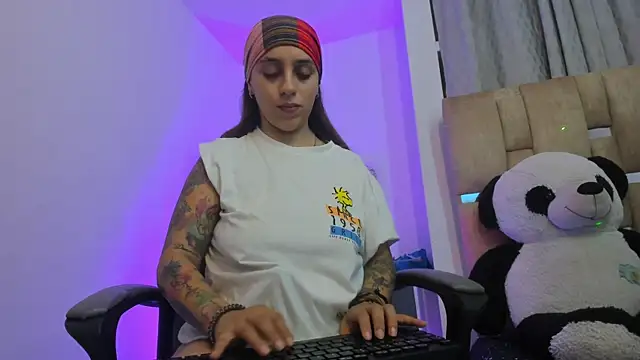 JulianaCarter online show from 30, 11, 2025