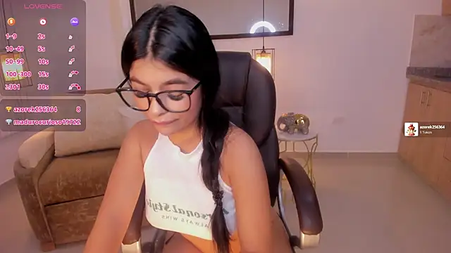 Melina Rouge online show from 3, 8, 2026