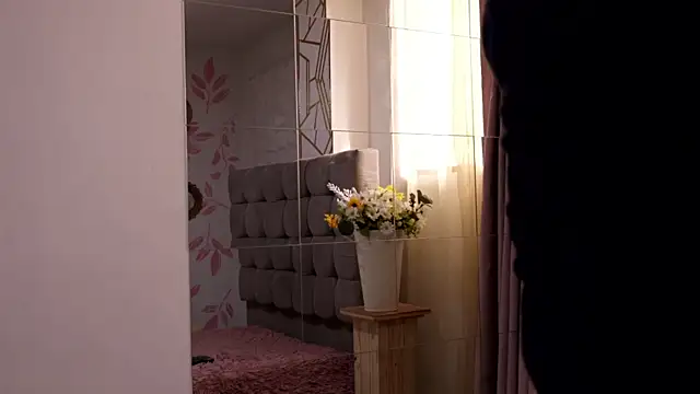 Ginevra esposito online show from 24, 4, 2026