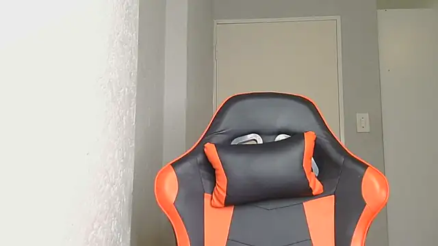 Ballenciaa online show from 18, 9, 2025