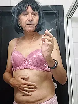 Emily de Carla online show from 17, 10, 2025