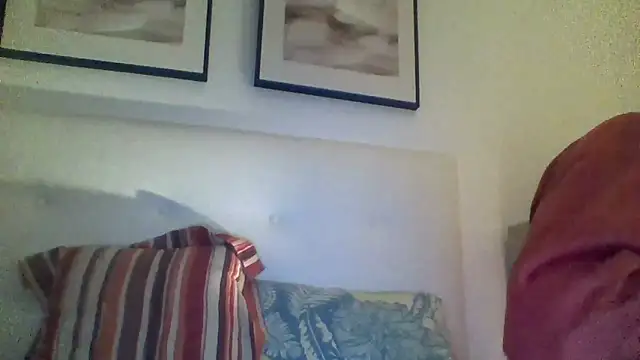 Emily de Carla online show from 31, 10, 2025