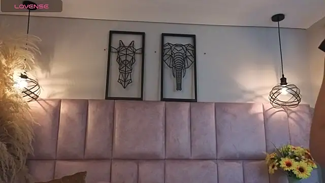 Dark nina  online show from 8, 2, 2026