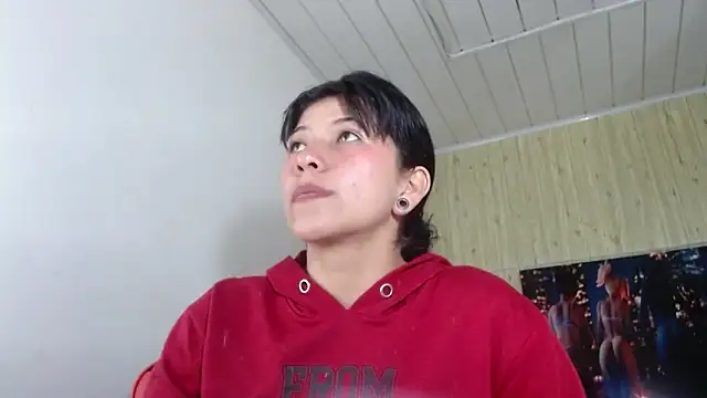 Raven Rouge  online show from 28, 9, 2025