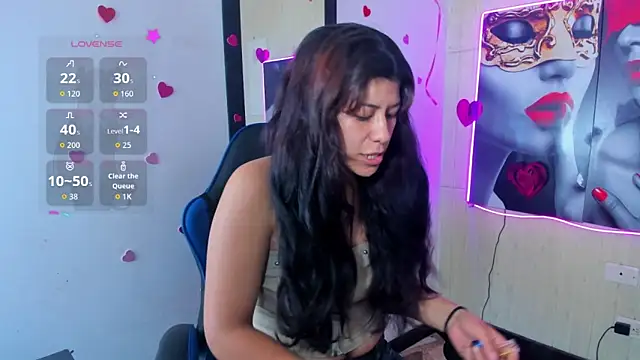 Raven Rouge  online show from 24, 4, 2026