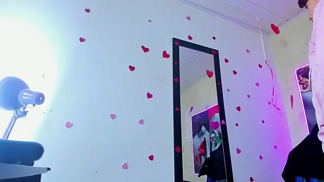 Raven Rouge  online show from 25, 4, 2026