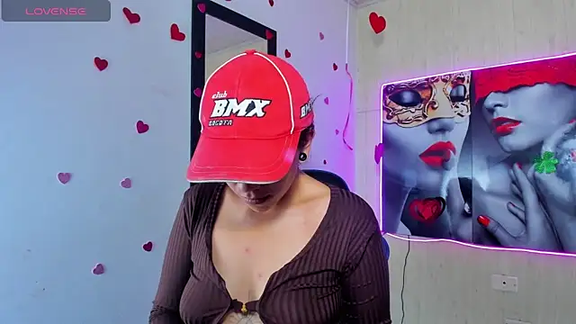 Raven Rouge  online show from 26, 4, 2026