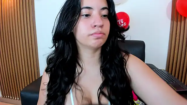 Nicol Chang online show from 17, 2, 2026