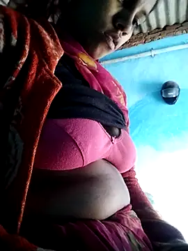 Hot-qwer online show from 18, 2, 2026