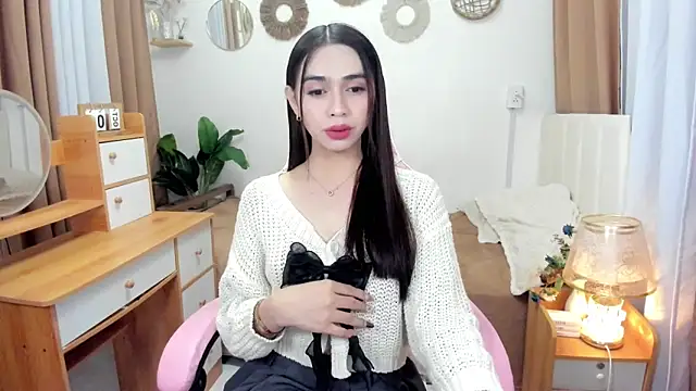 Snapshot of joyfulmartinaa chatting on 1, 10, 2025 joyfulmartinaa online show from 1, 10, 2025